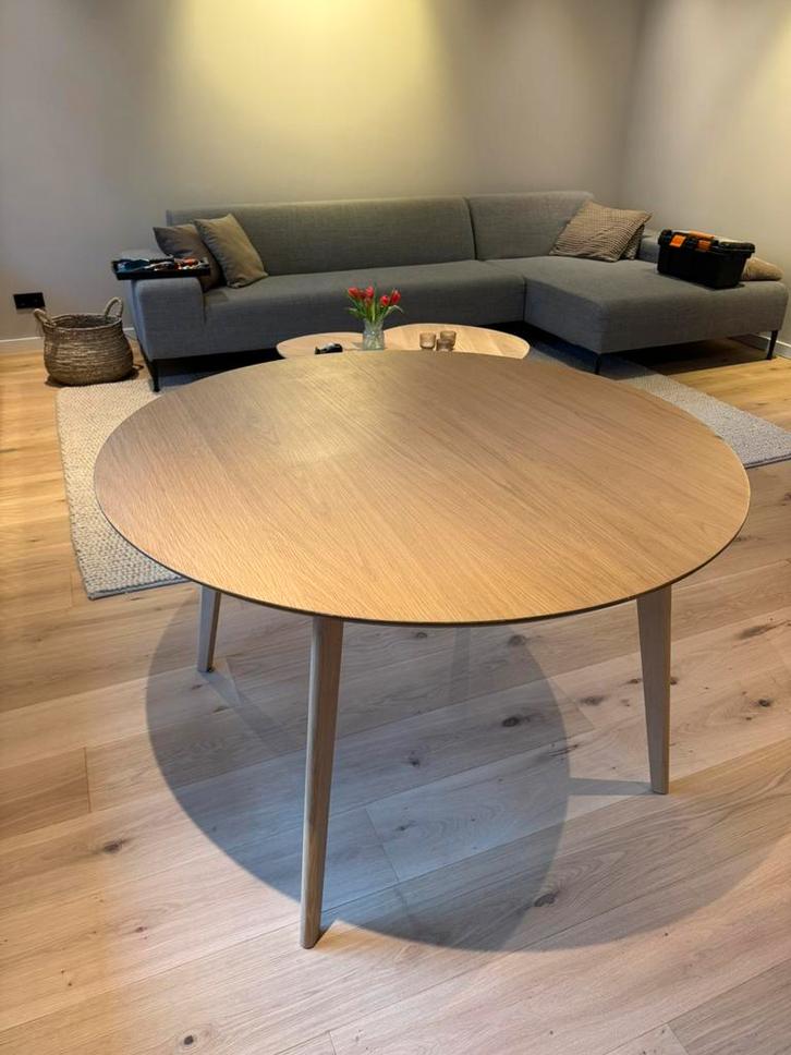 Ronde eettafel (eiken) JYSK 120cm, Huis en Inrichting, Tafels | Eettafels, Gebruikt, 100 tot 150 cm, 100 tot 150 cm, Vier personen
