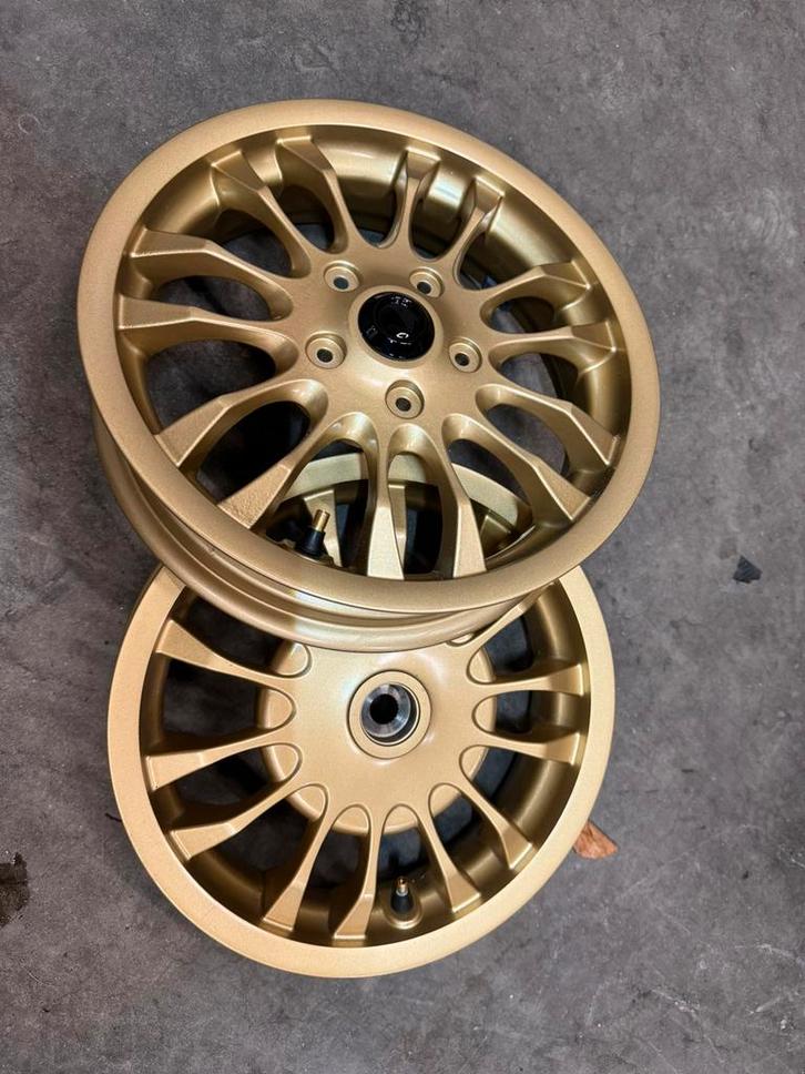 Vespa sprint velgen set goud, Fietsen en Brommers, Brommeronderdelen | Scooters, Ophalen of Verzenden