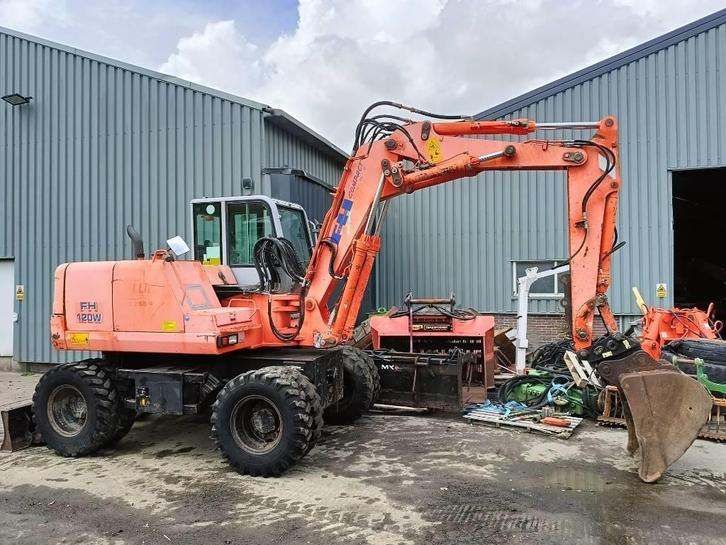 FIAT-HITACHI FH120W bandenkraan Wheel Excavator graafmachine, Zakelijke goederen, Machines en Bouw | Kranen en Graafmachines, Graafmachine