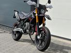 RIEJU MRT50 SM BLACK SERIES, Maximaal 45 km/u, Nieuw, 6 versnellingen, Rieju