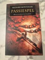 Passiespel - Richard Montanari, Ophalen of Verzenden, Gelezen