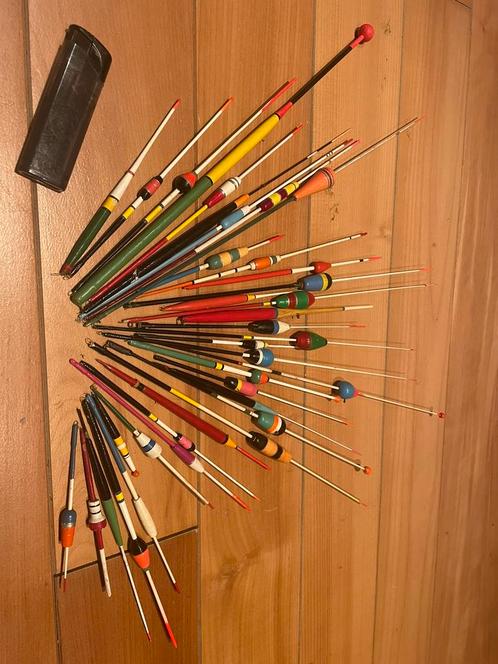 Dobbers pennetjes vintage jaren 50’ 35 stuks, Watersport en Boten, Hengelsport | Algemeen, Zo goed als nieuw, Dobber of Lood, Ophalen of Verzenden