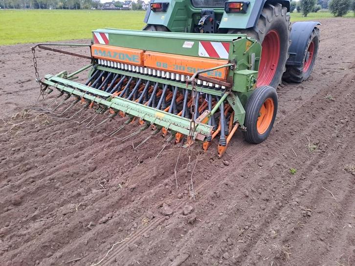 Amazone 08-30 super graszaad zaaimachine evt. met kopeg, Zakelijke goederen, Agrarisch | Werktuigen, Akkerbouw, Veehouderij, Zaaien, Planten of Poten