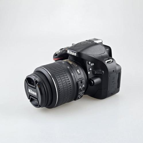 Nikon D5200 Spiegelreflex Camera inclusief 18-55mm EF-S Lens, Audio, Tv en Foto, Fotocamera's Digitaal, Zo goed als nieuw