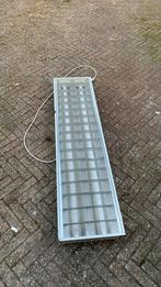 TL bak met verlichting, Ophalen, Zo goed als nieuw, Minder dan 50 watt