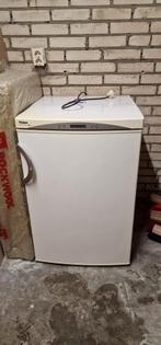 Haier vriezer - Vrieskast, Gebruikt, Minder dan 60 cm, Vrijstaand, Ophalen
