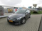 Hyundai I30 CW 1.4i i-Drive Cool, Voorwielaandrijving, Euro 5, Gebruikt, 4 cilinders