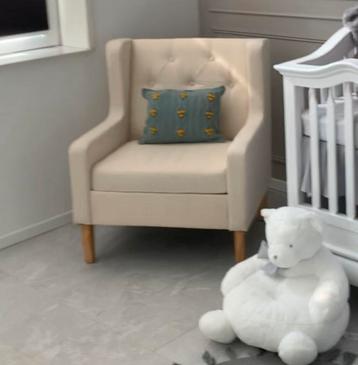 Fauteuil  beschikbaar voor biedingen