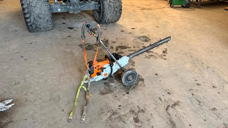 Stihl sleuvengraver, Tuin en Terras, Bosmaaiers, Zo goed als nieuw, Benzine, Ophalen