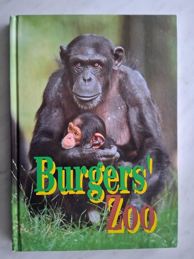 Burgers' Zoo. Aan deze uitgave werkten circa 10 personen mee, Boeken, Ophalen of Verzenden, Zo goed als nieuw, Vogels