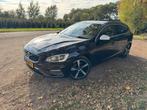 Volvo V60 T4 190pk Geartronic 2017 Zwart - Rdesign, Auto's, Volvo, Zwart, 1969 cc, Leder en Stof, Zwart