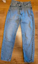 MOM JEANS MAAT M, Stradivarius, Ophalen of Verzenden, Zo goed als nieuw, Blauw