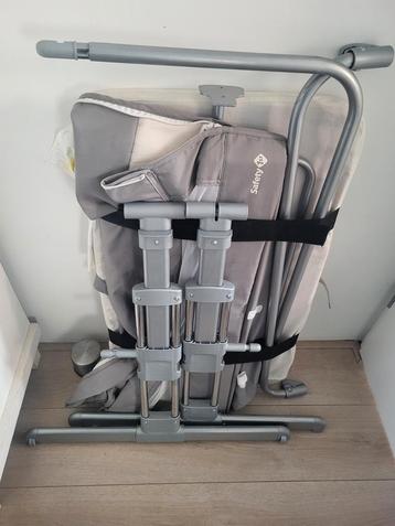 Schoon en Mooi Co Sleeper Safety 1st inklapbare bed beschikbaar voor biedingen