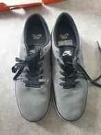 Nike sneakers maat 42,5, Ophalen of Verzenden, Nieuw