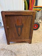 Antike nachtkastje, Huis en Inrichting, Slaapkamer | Nachtkastjes, Ophalen of Verzenden, Zo goed als nieuw, Minder dan 45 cm, Minder dan 55 cm