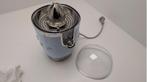 SMEG Citruspers CJF11PBEU pastelblauw - Retourdeal, Verzenden, Citruspers, Nieuw, Bruggestraat 18