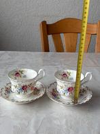 2x Royal Albert kopjes met schotel, Ophalen of Verzenden