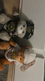 Gucci en stone island knuffels, Verzamelen, Beren en Cherished Teddies, Ophalen of Verzenden, Zo goed als nieuw, Stoffen beer