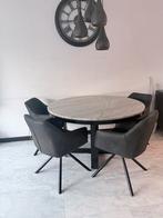 Eetafel salontafel en twee pilaar te koop Richmond, Ophalen, 100 tot 150 cm, 50 tot 100 cm, Zo goed als nieuw