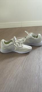 Nike sportschoenen, Kleding | Dames, Schoenen, Nieuw, Nike, Ophalen of Verzenden, Wit