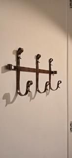 Kapstok - bruin metaal - drie haken, Wandkapstok, Ophalen of Verzenden, Zo goed als nieuw, Minder dan 100 cm