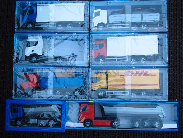 Emek - Partij vrachtwagens in doos 1:24, Hobby en Vrije tijd, Modelbouw | Auto's en Voertuigen, Nieuw, Truck, Groter dan 1:32