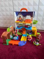 Vtech vrolijke vriendjes speelhuis met 5 poppetjes, Kinderen en Baby's, Speelgoed | Vtech, Gebruikt, 2 tot 4 jaar, Ophalen