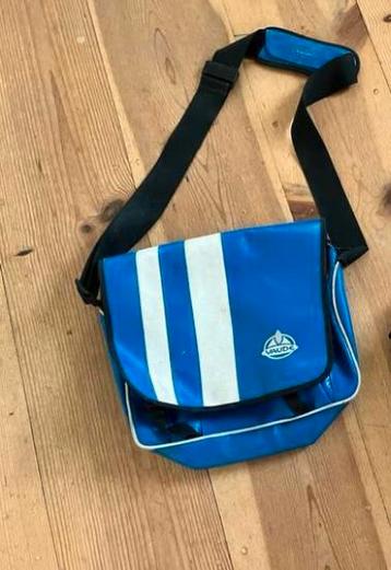 Vaude schoudertas. beschikbaar voor biedingen
