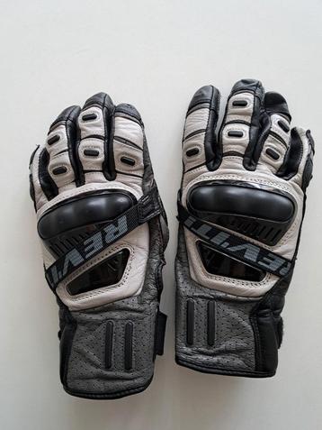 Revit Cayenne Pro motorhandschoenen, maat S, nieuwprijs €135 beschikbaar voor biedingen