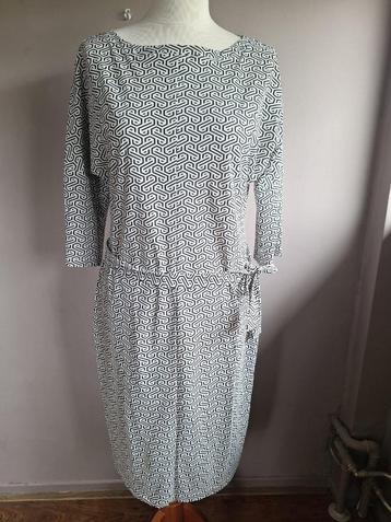 Nieuwe stretch jurk zwart/wit print van Expresso, maat M/38 beschikbaar voor biedingen