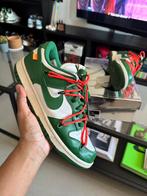 Nike Dunk Low Off White Pine Green 43, Overige kleuren, Nike x Off White, Ophalen of Verzenden, Sneakers of Gympen