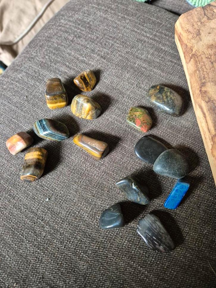 15 Diverse Edelstenen o.a. Tijgeroog, Verzamelen, Mineralen en Fossielen, Mineraal, Ophalen of Verzenden