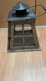 Grote Houten Lantaarn/ Windlicht met metalen kap, Huis en Inrichting, Woonaccessoires | Kandelaars en Kaarsen, Gebruikt, Ophalen of Verzenden