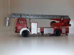 Modelbouw Fire Ladder Truck Iveco-Magirus  Schaal 1:24, Gebruikt, Groter dan 1:32, Truck, Ophalen