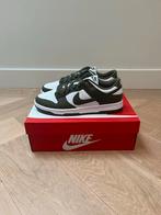 Nike Dunk Low - Olive Green (42,5), Overige kleuren, Nike, Nieuw, Ophalen of Verzenden