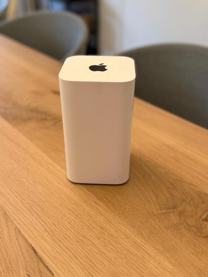 Apple AirPort Extreme, Computers en Software, Routers en Modems, Gebruikt, Router, Ophalen of Verzenden