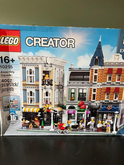 Lego creator 10255, Kinderen en Baby's, Speelgoed | Duplo en Lego, Zo goed als nieuw, Lego, Complete set, Verzenden