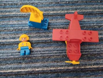 Complete set 2676 Lego Duplo Privé Vliegtuig + Piloot +Radar beschikbaar voor biedingen