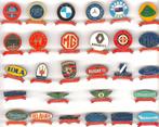 Limited edition collectie auto pins/ automotive . ook los, Verzamelen, Speldjes, Pins en Buttons, Verzenden, Zo goed als nieuw