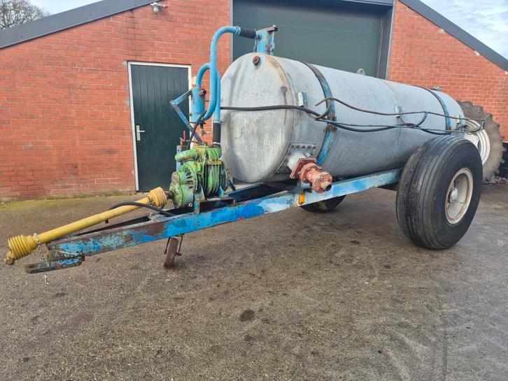 Te koop Mesttank,Giertank, Cyclomaaiers, Jabobsladder., Zakelijke goederen, Agrarisch | Werktuigen, Veehouderij, Gewasbescherming en Bemesting
