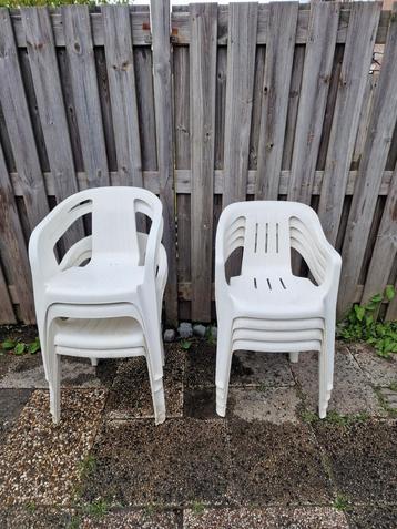 Tuinstoelen te huur €1 beschikbaar voor biedingen