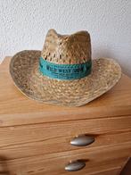 2 leuke hoeden - foto 1 komt uit Disney Parijs, Kleding | Dames, Hoeden en Petten, Ophalen of Verzenden, Zo goed als nieuw