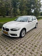 BMW 1-Serie 116d 116pk Aut 2015 Wit, Auto's, Wit, Origineel Nederlands, Particulier, 3 cilinders