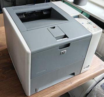 Goedwerkende HP Laserjet P3005 printer beschikbaar voor biedingen