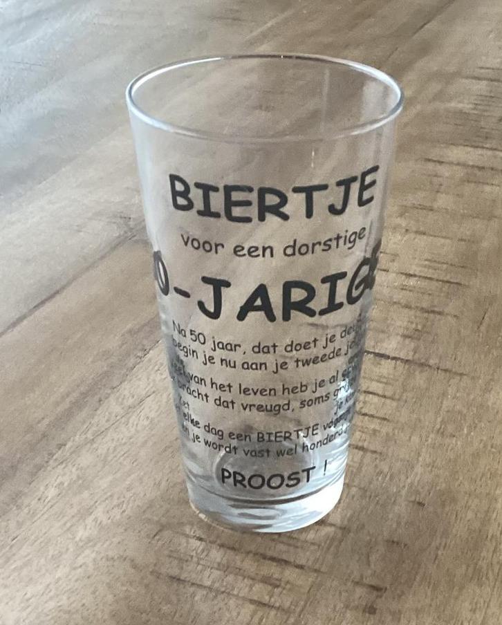 50-jarige Bierglas, Verzamelen, Biermerken, Zo goed als nieuw, Glas of Glazen, Overige merken, Ophalen of Verzenden