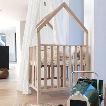 Bopita box/ ledikant huisje kleur naturel beschikbaar voor biedingen