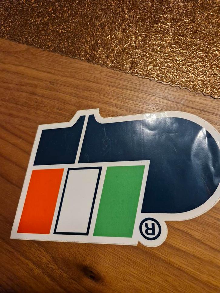 2330 MOMO Design Logo Sticker, Auto diversen, Autostickers, Ophalen of Verzenden