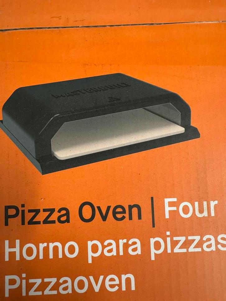 Pizza oven voor op de barbecue past in meerdere merken bbq’s, Tuin en Terras, Barbecue-accessoires, Nieuw, Ophalen