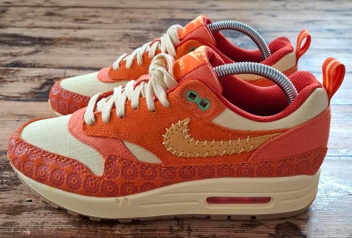 Nike Air Max 1 Somos Familia - Maat 41, Kleding | Heren, Schoenen, Nieuw, Sneakers of Gympen, Overige kleuren, Ophalen of Verzenden
