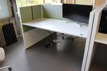 Elektrisch Bureau Ahrend Dubbelzijdig met geluidsscheiding - afbeelding 2